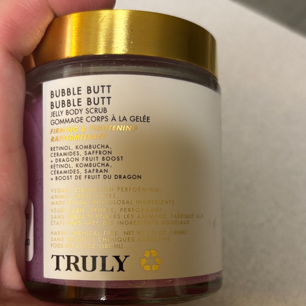 BNWT TRULY Bubble Butt Jelly Body Scrub 6oz vegan skincare